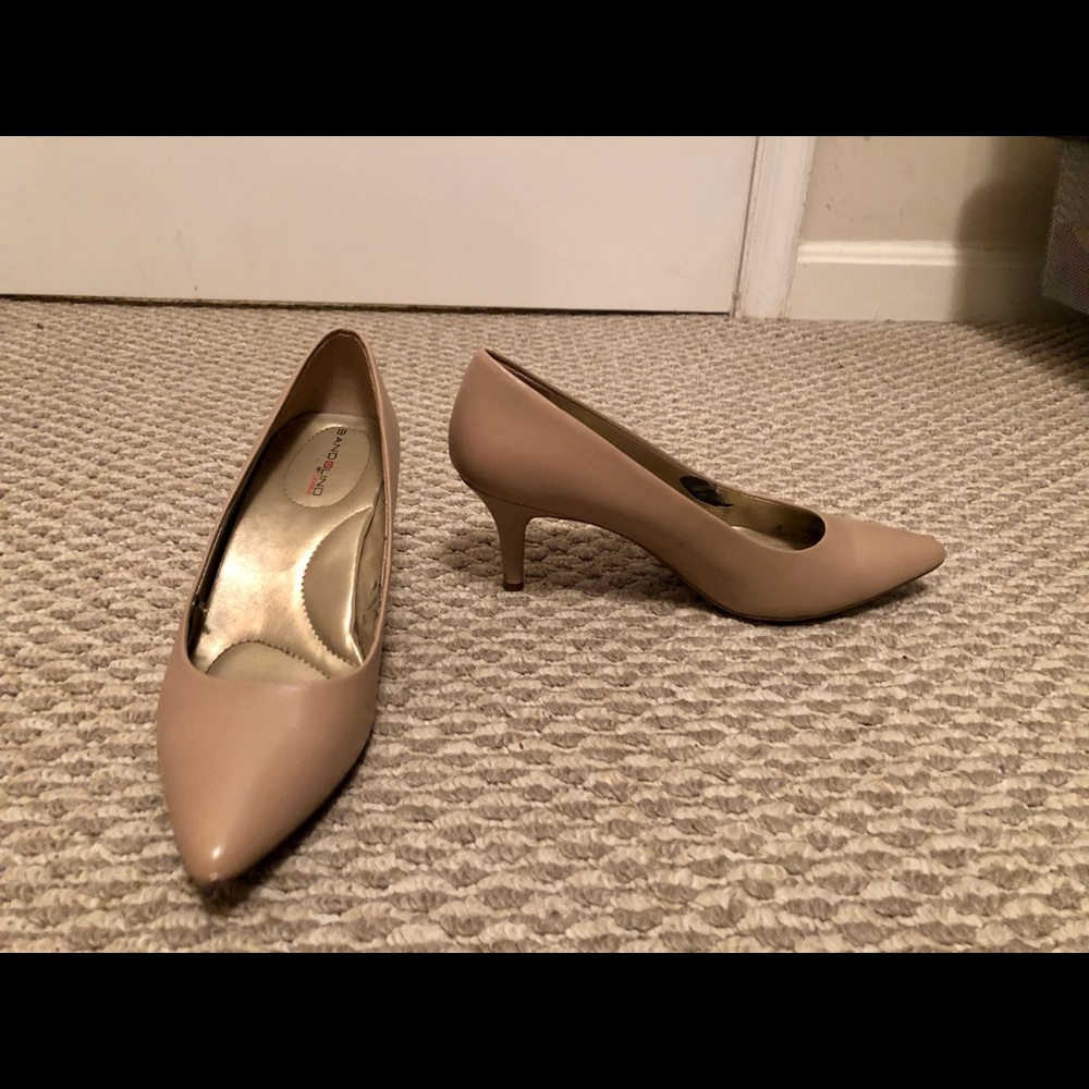Tan heels